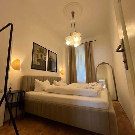 Apartma Aida 1908 Карловы Вары Экстерьер фото