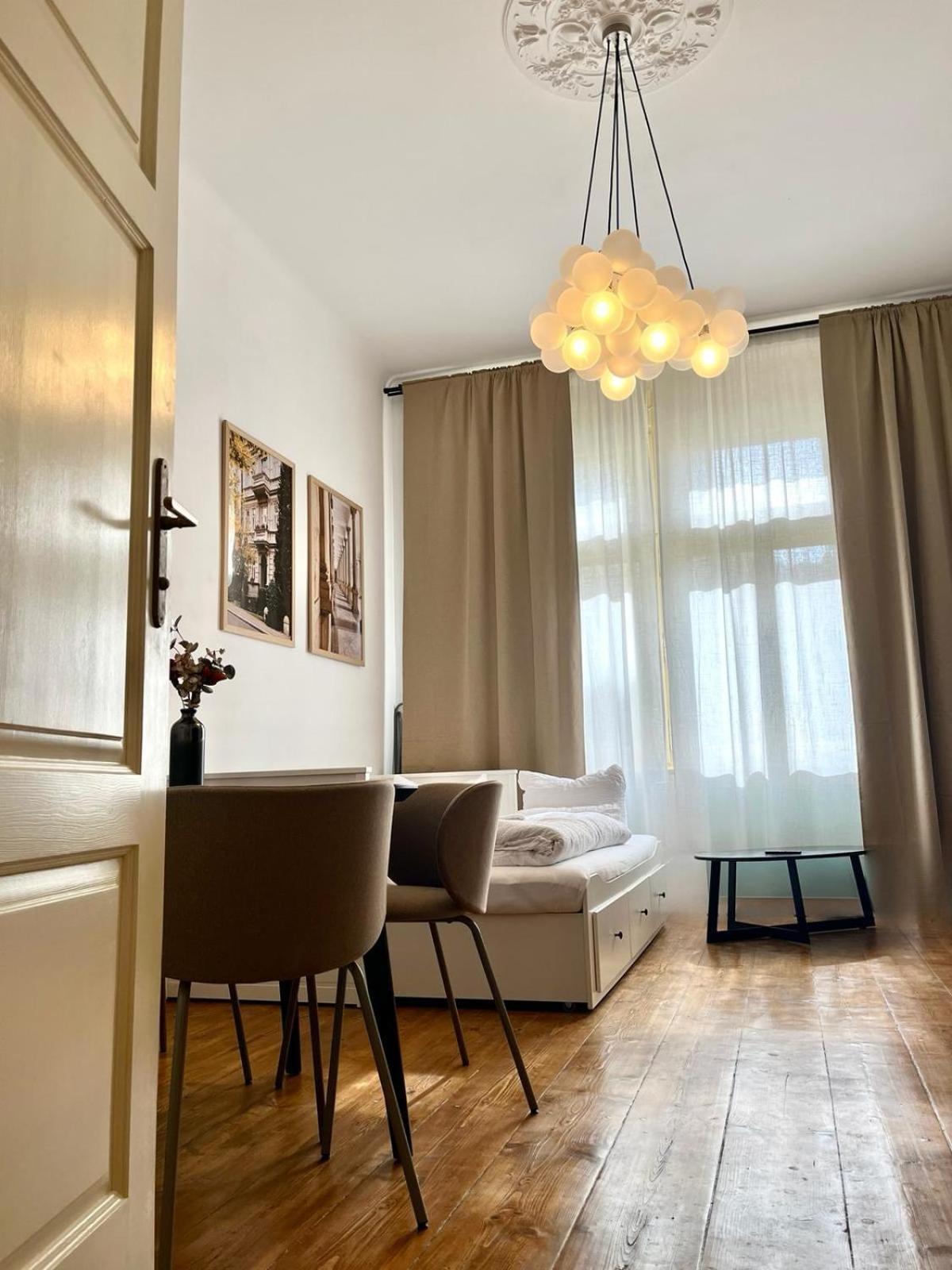 Apartma Aida 1908 Карловы Вары Экстерьер фото